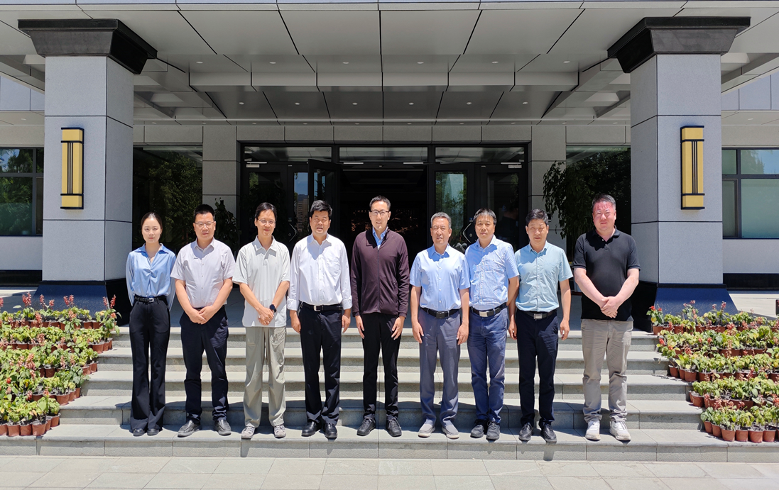 盖茨基金会北京代表处高级战略官姜崇伟到访兰兽研